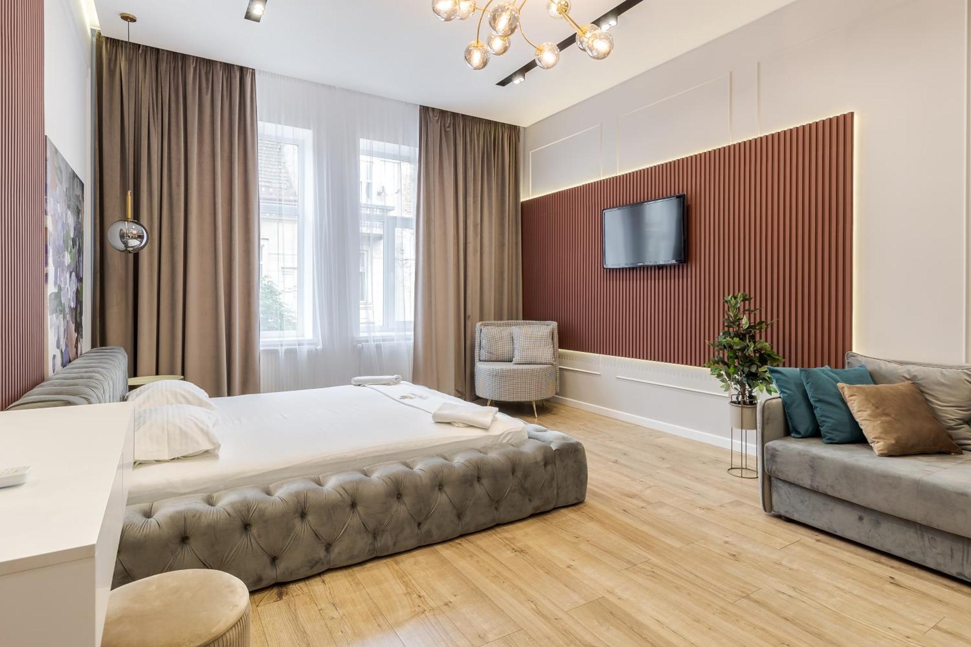 Leogrand Apartments On Leontovycha 17 Lviv Exterior photo